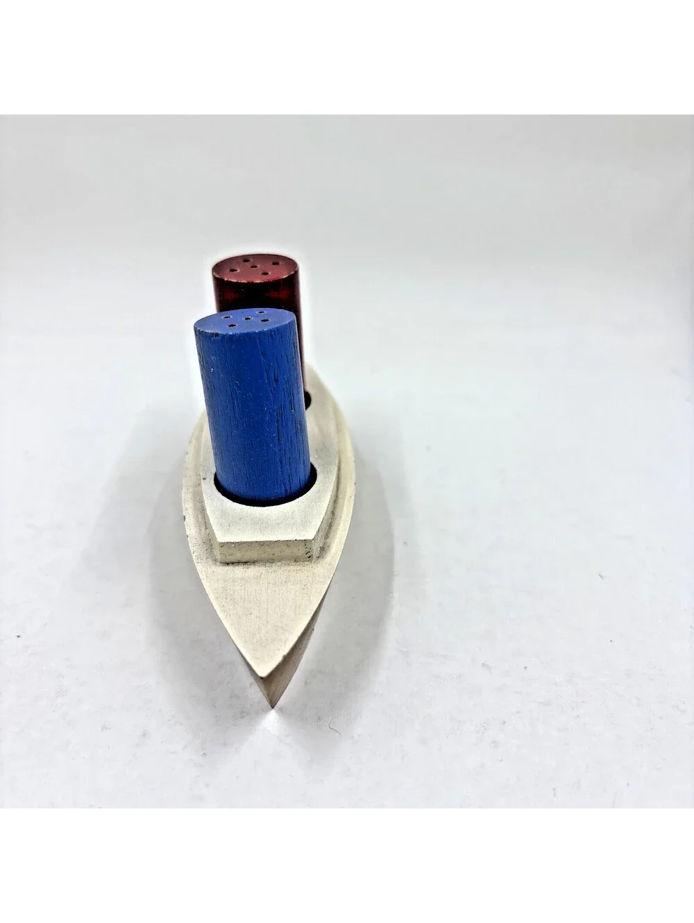 Vtg Wood Ocean Liner Boat With Wooden Salt & Pepper Shakers Have Cork Stoppers